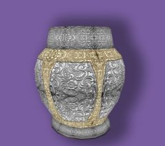 TESA Clutter: Royal Urn